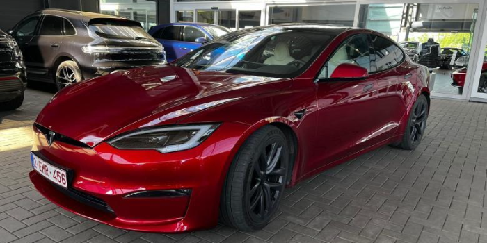 Tesla Model S