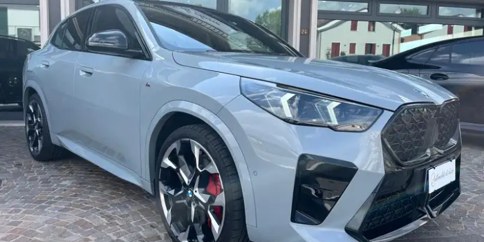 BMW X2